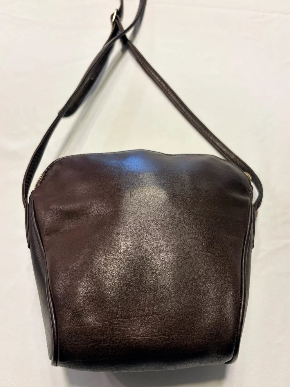 Vintage Perlina New York Dark Plum Brown Purple Leather Crossbody Bag